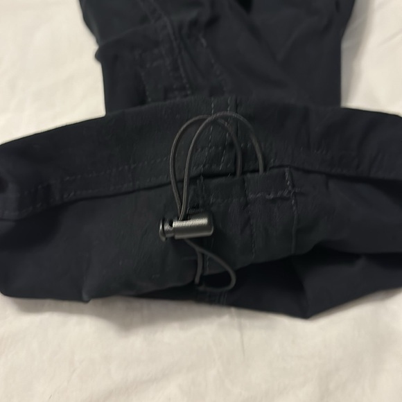 Eddie Bauer Weather Tech Capri - Picture 2 of 3